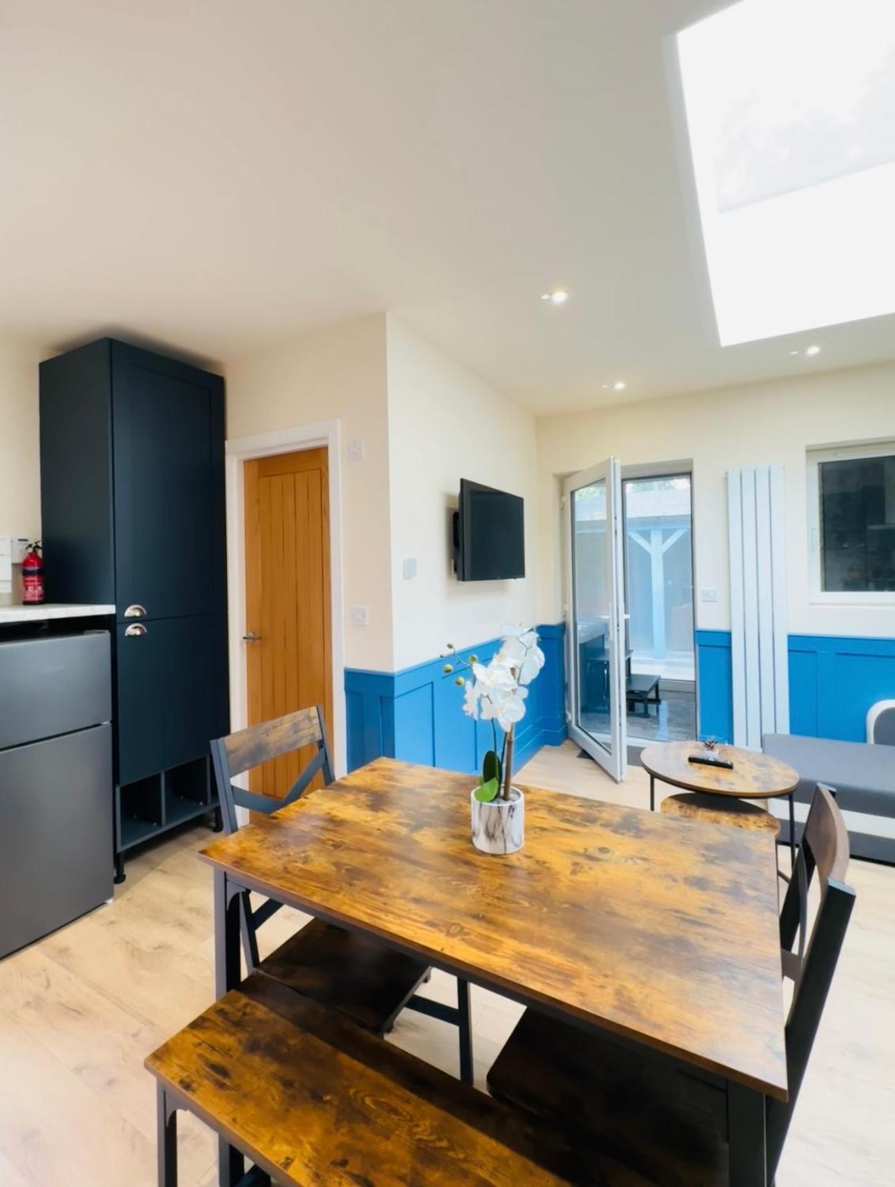 Deluxe Bungalow Cambridge-i reptér Kültér fotó